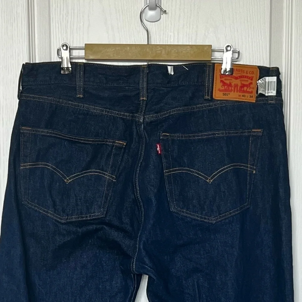 NWOT Levi’s Men’s 501 Original Shrink to Fit Jeans Button Fly Size 40W X 34L